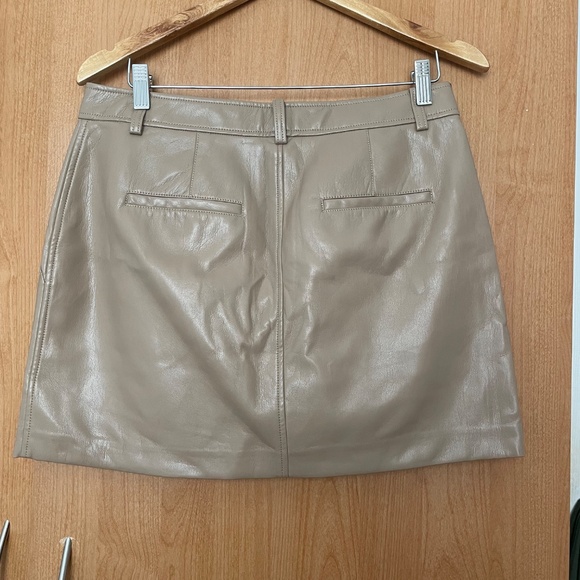 Babaton Chisel Skirt size 12 - Picture 2 of 3